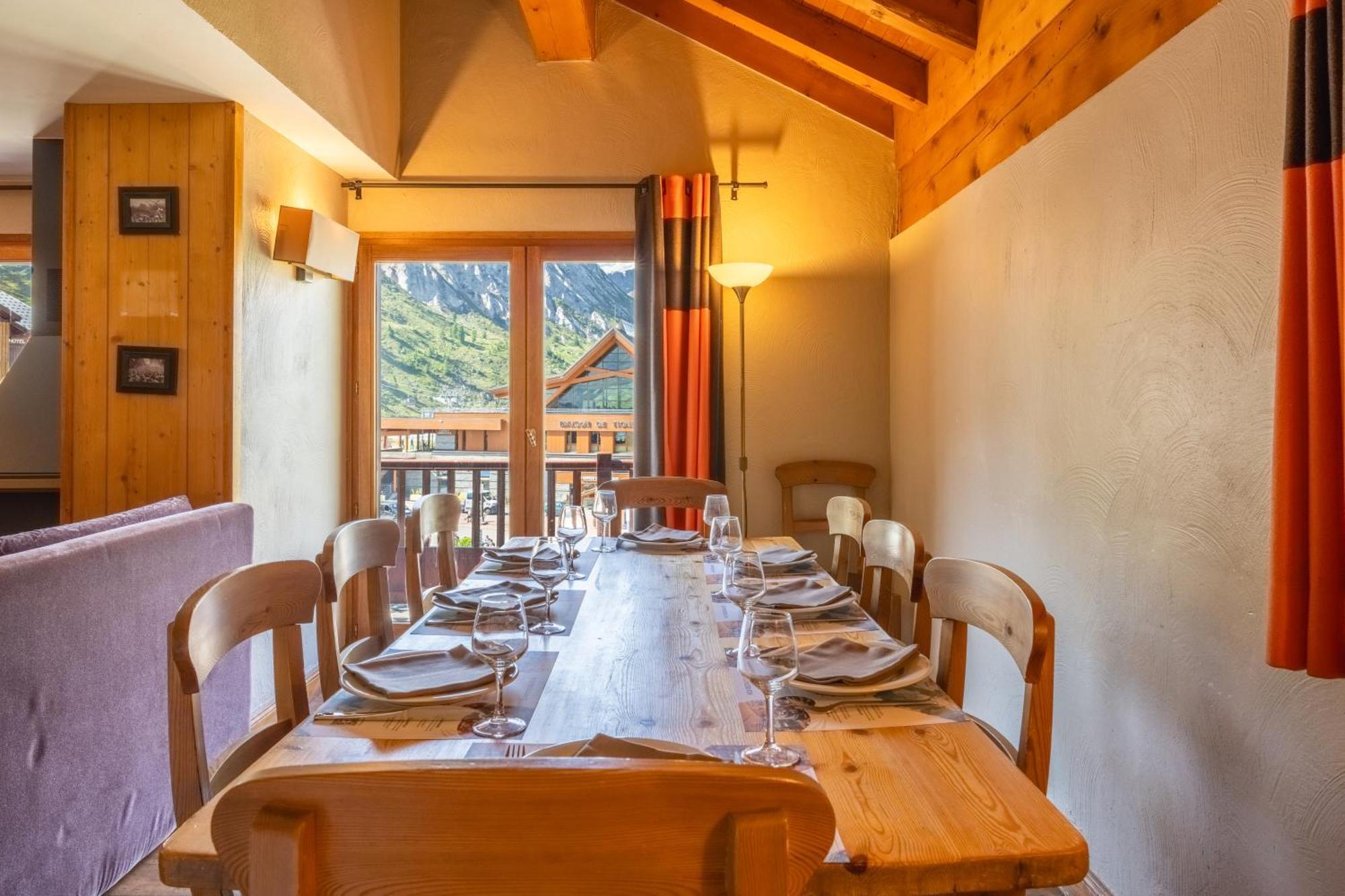 Residences Village Montana By Les Etincelles Тинь Экстерьер фото